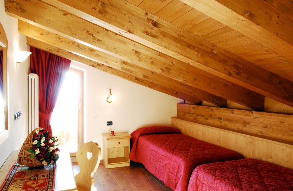 Residence Adler San Martino Di Castrozza Exterior foto